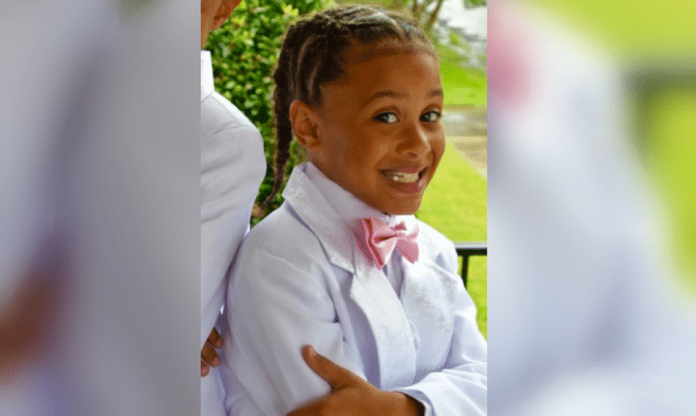 Menino com dor de cabeça sofre aneurisma