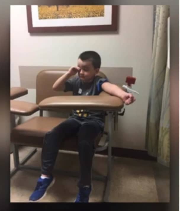 Menino é diagnosticado com doença rara 