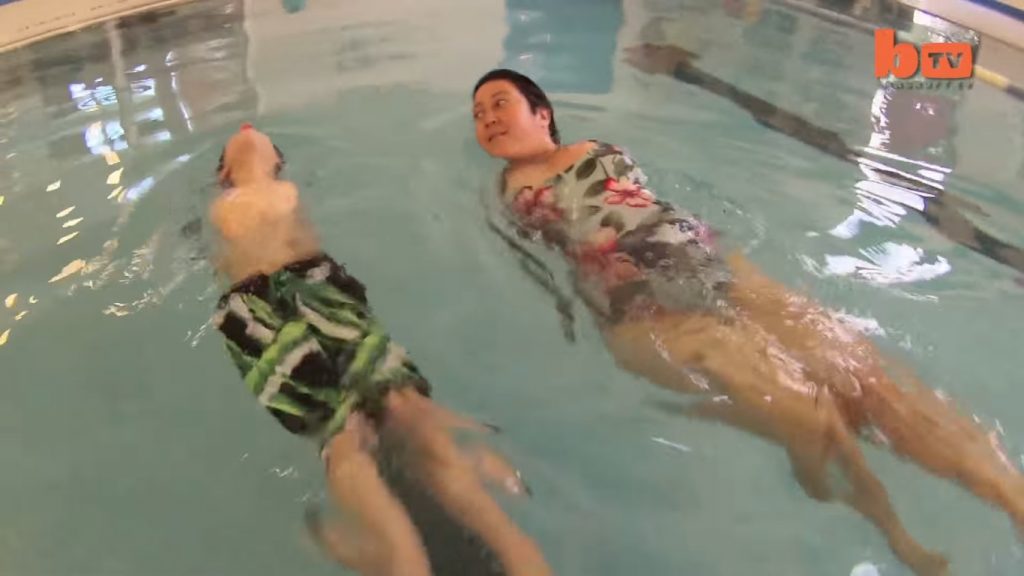 Mãe e filho nascem sem os braços