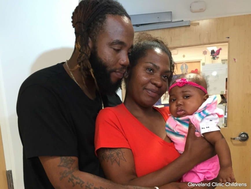 Milagre salva vida de bebê após transplante