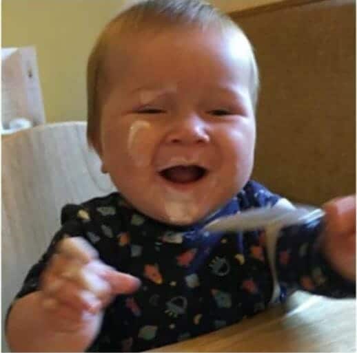 Jovem insulta mãe com bebê que não parava de chorar