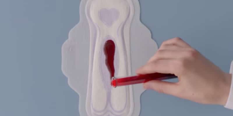 Em campanha, marca de absorvente quebra tabus e desmistifica preconceitos da menstruação