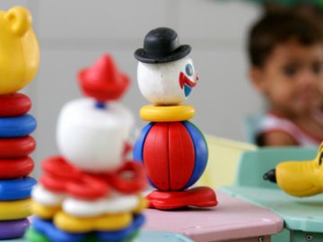 Estudo detecta que alguns brinquedos oferecem risco às crianças