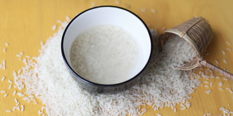Água de arroz ajuda contra problemas estomacais