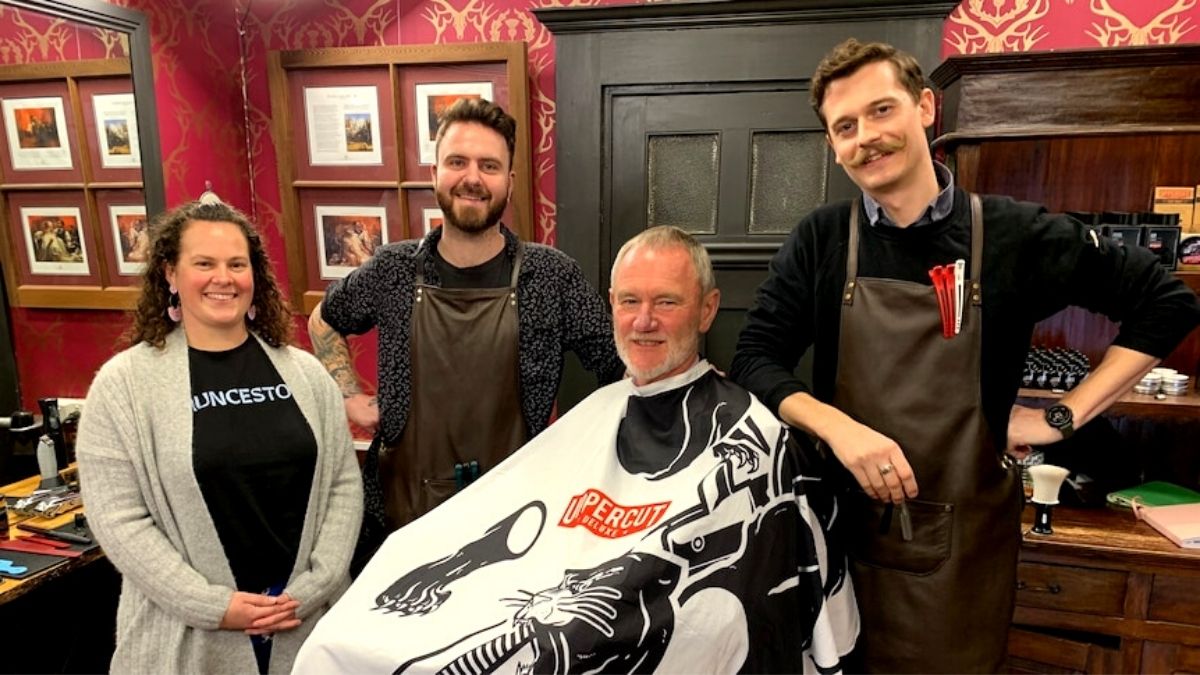 Conheça os barbeiros da Tasmânia que estão salvando vidas!