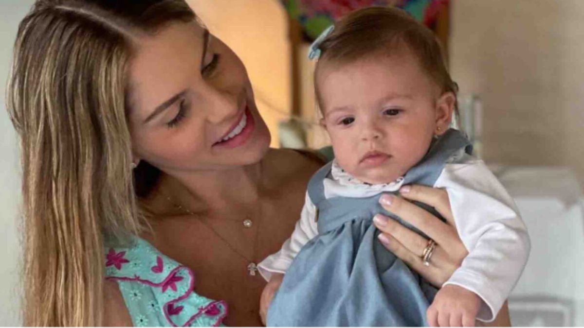 Como a atriz Bárbara Evans superou depressão pós parto.