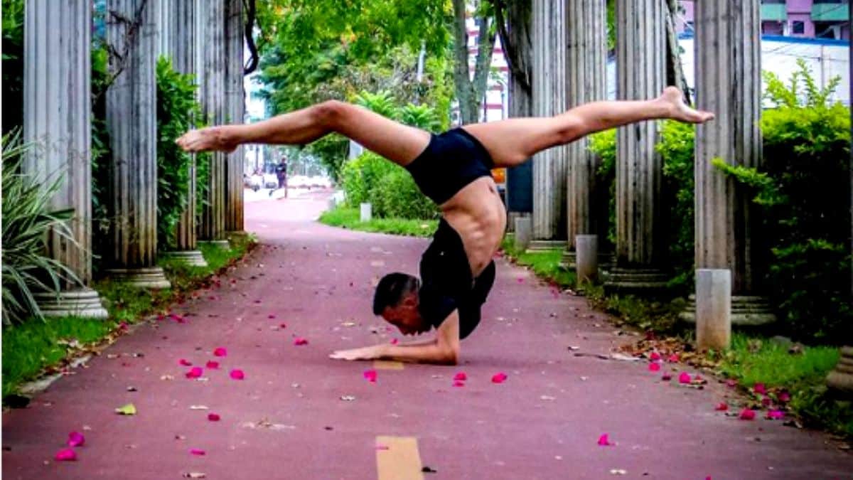 Bailarino autista que morou no lixão vai à campeonato na Alemanha.