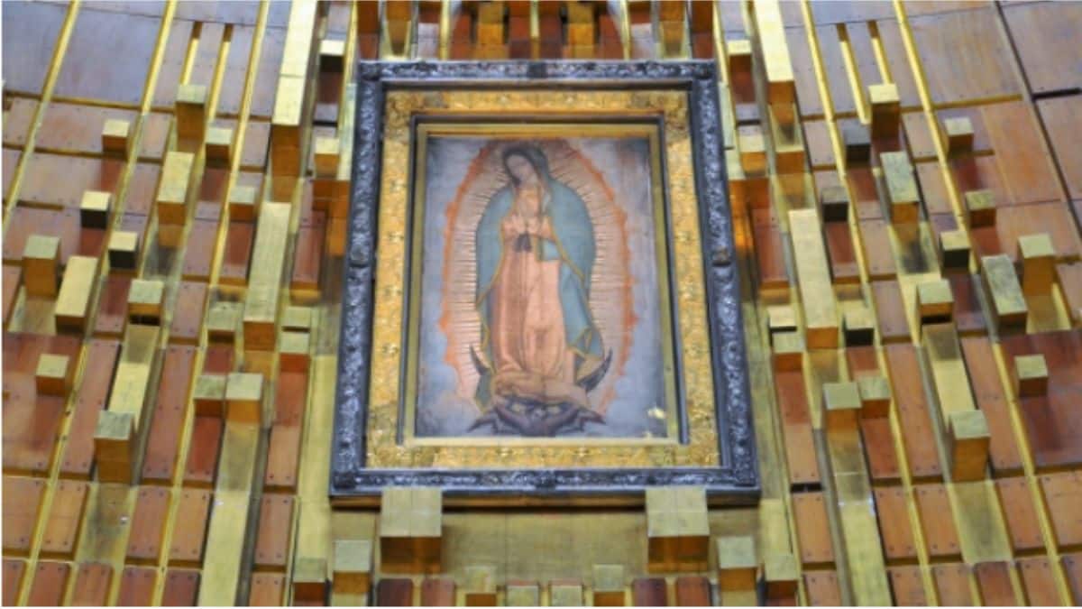 Guadalupe: 500 anos depois e Tilma com imagem da virgem permanece intacta.
