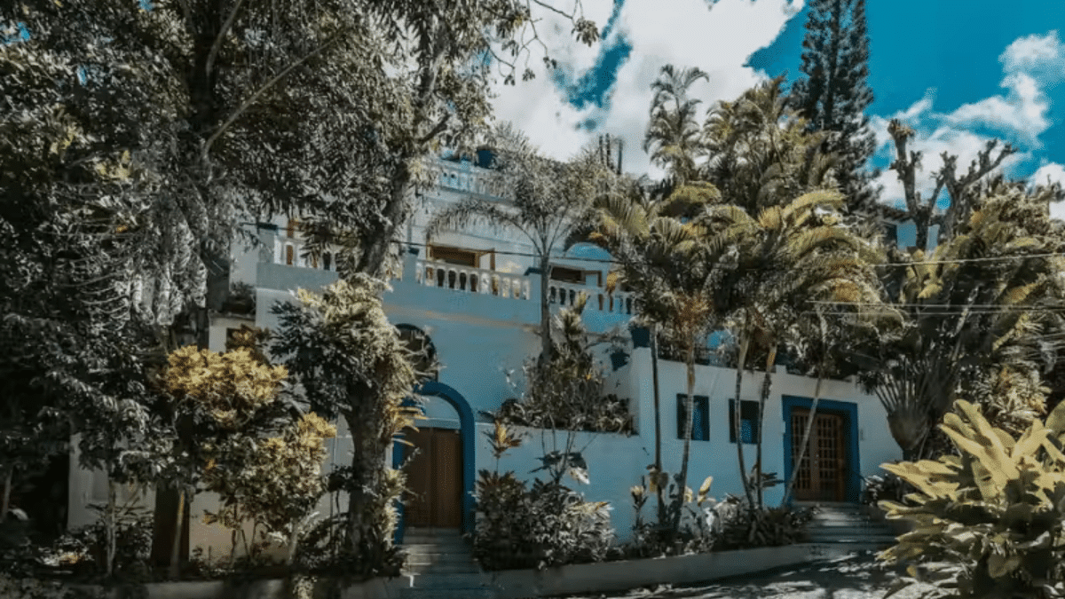 Aos fãs: casa que pertenceu a Elis Regina pode ser alugada no Rio de Janeiro