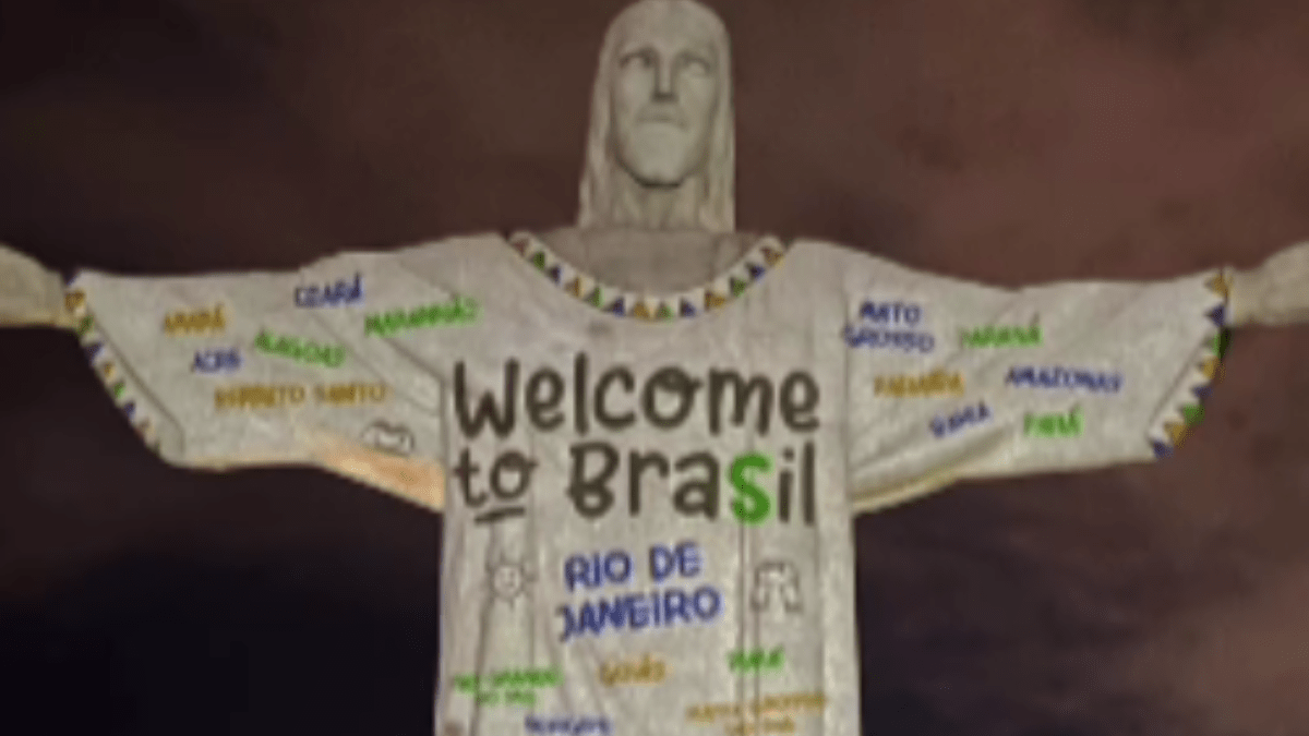 Cristo Redentor recebe projeção de boas vindas à Taylor Swift em prol de causa social.