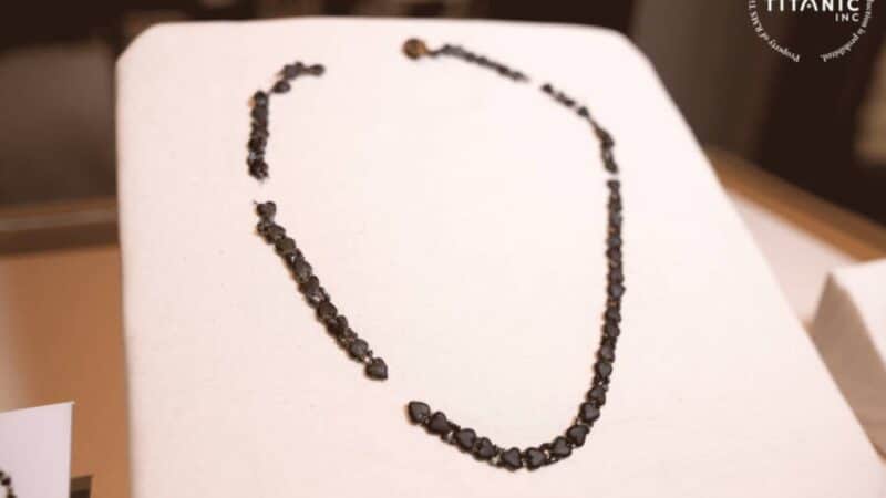 joia perdida no titanic é achada no fundo do mar; veja como ela está hoje